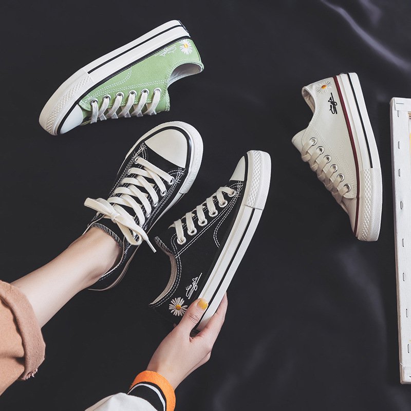 2021 spring new low-top canvas shoes female students running shoes female flat casual shoes sneakers women